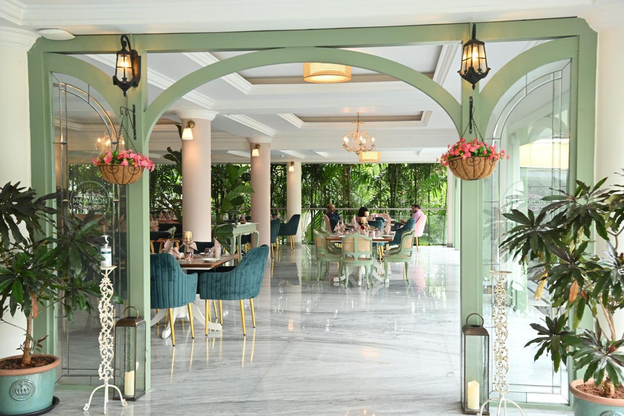 Nambiar Club Bellezea 호텔 Kammasandra 외부 사진